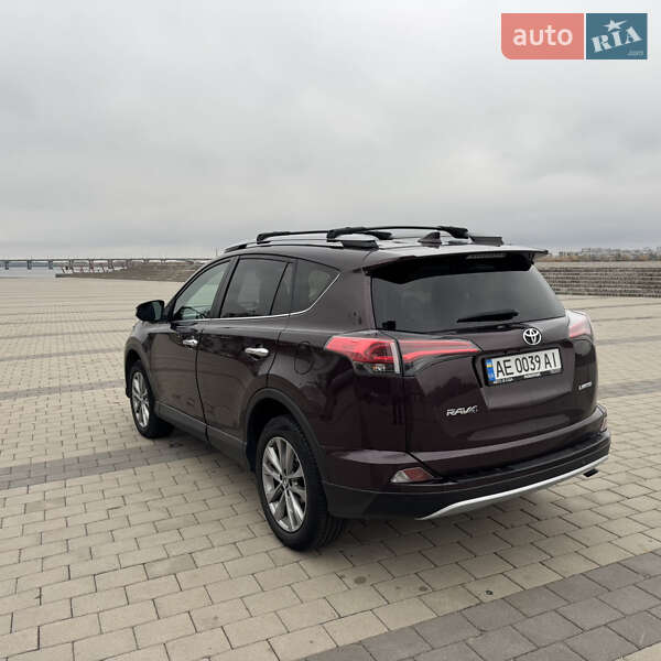 Внедорожник / Кроссовер Toyota RAV4 2017 в Днепре фото 5 Внедорожник / Кроссовер Toyota RAV4 2017 в Днепре