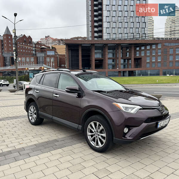 Внедорожник / Кроссовер Toyota RAV4 2017 в Днепре фото 9 Внедорожник / Кроссовер Toyota RAV4 2017 в Днепре