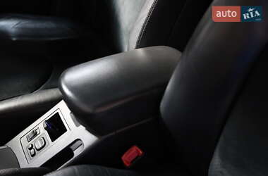 Внедорожник / Кроссовер Toyota RAV4 2011 в 