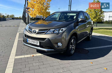 Внедорожник / Кроссовер Toyota RAV4 2014 в Мукачево
