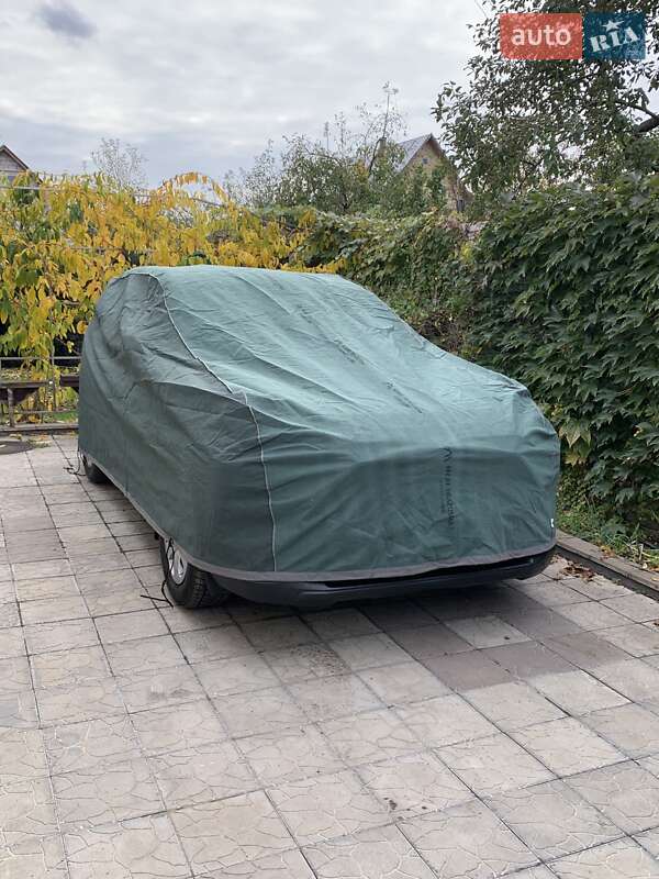 Внедорожник / Кроссовер Toyota RAV4 2020 в Киеве