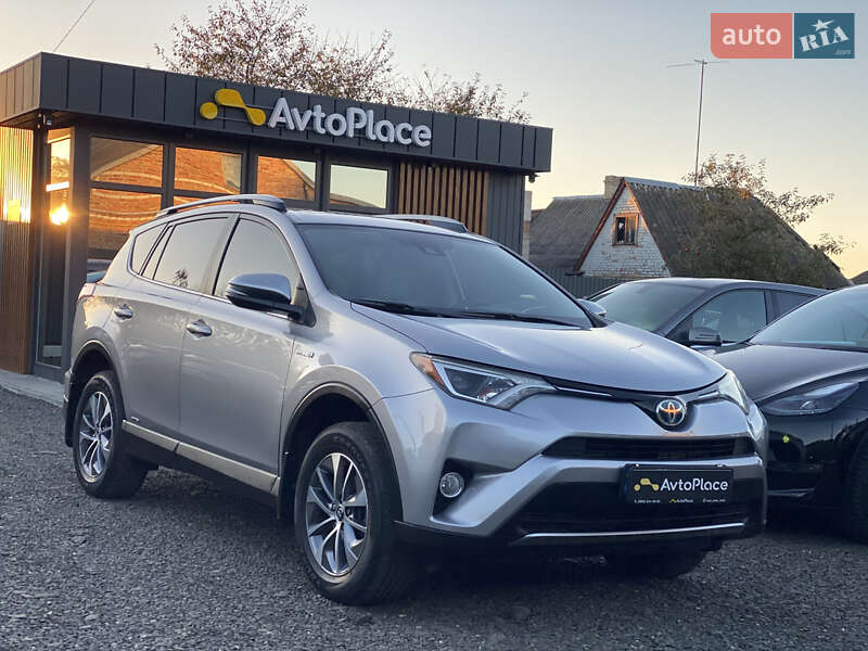 Внедорожник / Кроссовер Toyota RAV4 2017 в Луцке фото 6 Внедорожник / Кроссовер Toyota RAV4 2017 в Луцке