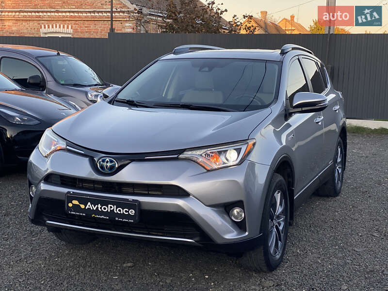 Внедорожник / Кроссовер Toyota RAV4 2017 в Луцке фото 35 Внедорожник / Кроссовер Toyota RAV4 2017 в Луцке