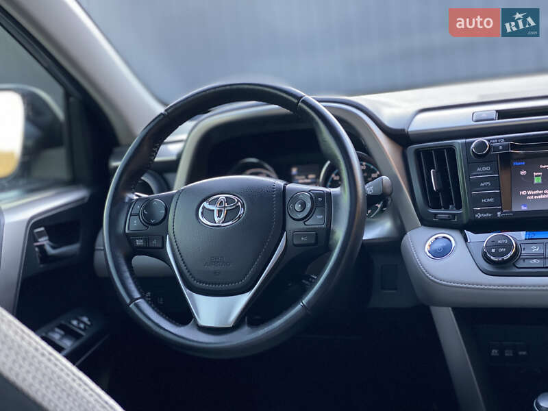 Внедорожник / Кроссовер Toyota RAV4 2017 в Луцке фото 48 Внедорожник / Кроссовер Toyota RAV4 2017 в Луцке