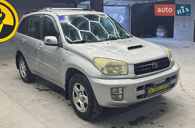 Внедорожник / Кроссовер Toyota RAV4 2002 в Черновцах