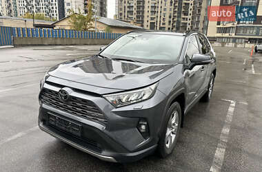 Внедорожник / Кроссовер Toyota RAV4 2023 в Киеве