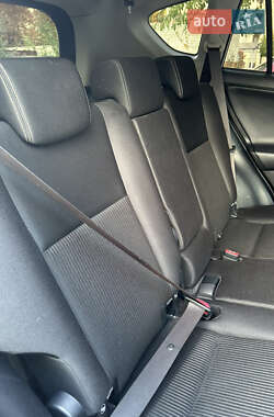 Внедорожник / Кроссовер Toyota RAV4 2013 в 