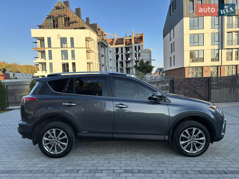 Внедорожник / Кроссовер Toyota RAV4 2016 в Умани фото 7 Внедорожник / Кроссовер Toyota RAV4 2016 в Умани
