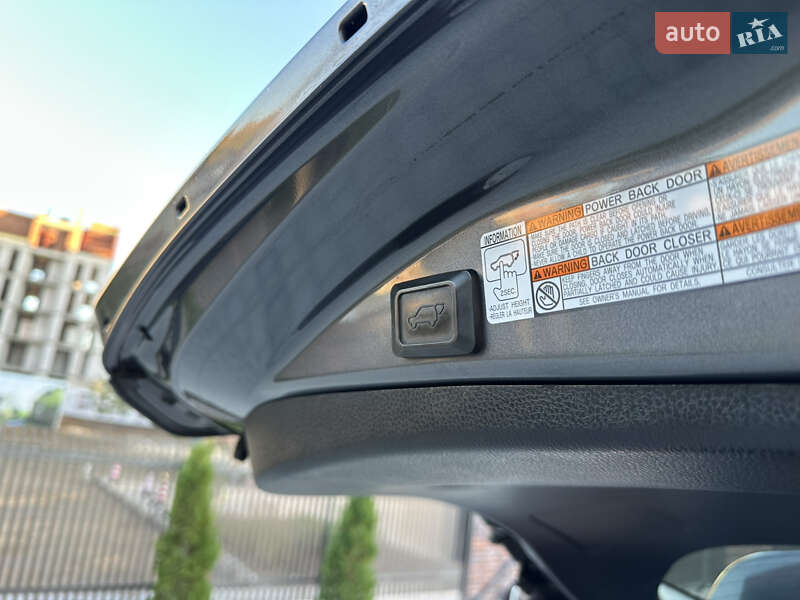 Внедорожник / Кроссовер Toyota RAV4 2016 в Умани фото 29 Внедорожник / Кроссовер Toyota RAV4 2016 в Умани