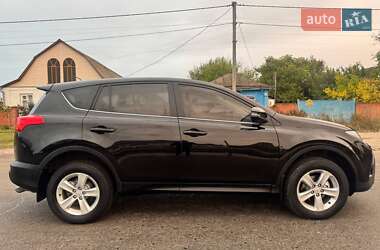 Позашляховик / Кросовер Toyota RAV4 2013 в 