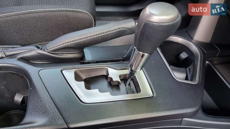 Позашляховик / Кросовер Toyota RAV4 2017 в Харкові фото 20 Позашляховик / Кросовер Toyota RAV4 2017 в Харкові