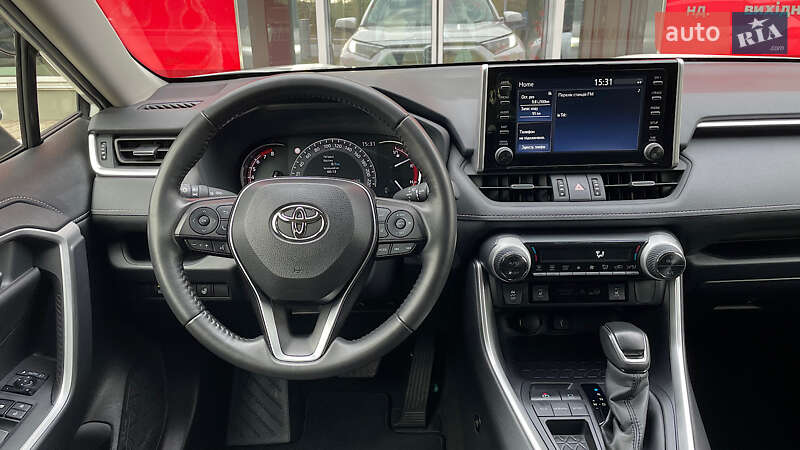Позашляховик / Кросовер Toyota RAV4 2022 в Запоріжжі