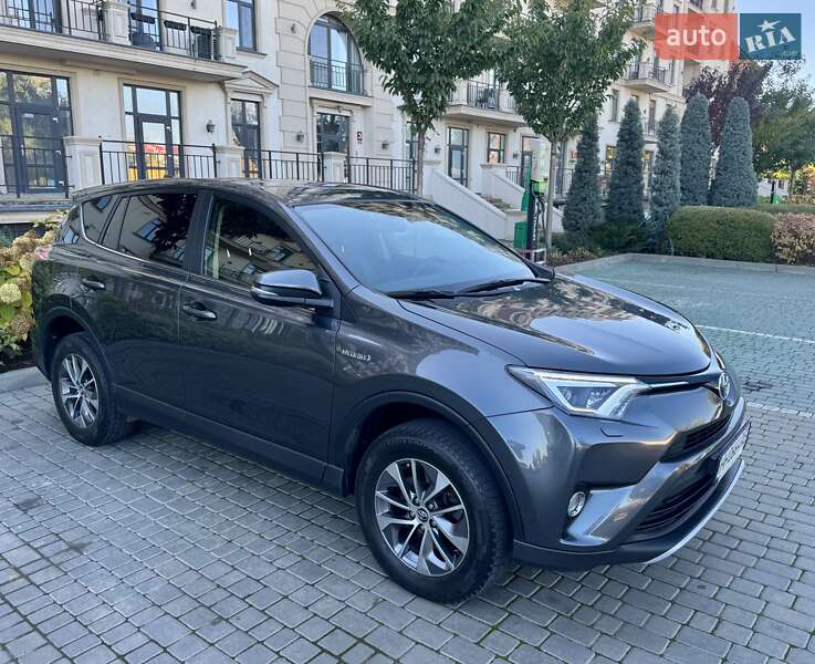 Внедорожник / Кроссовер Toyota RAV4 2017 в Одессе фото 6 Внедорожник / Кроссовер Toyota RAV4 2017 в Одессе