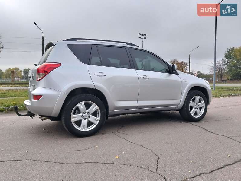 Позашляховик / Кросовер Toyota RAV4 2008 в Конотопі фото 2 Позашляховик / Кросовер Toyota RAV4 2008 в Конотопі