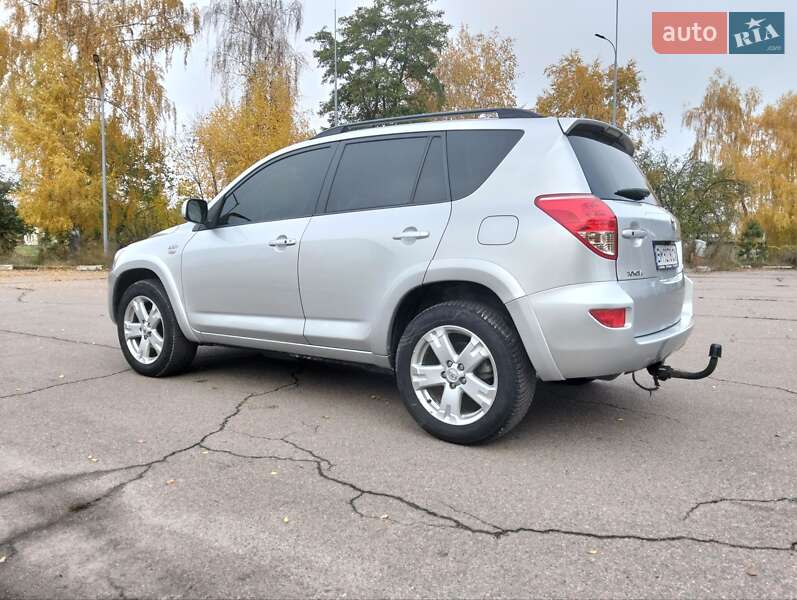 Позашляховик / Кросовер Toyota RAV4 2008 в Конотопі фото 18 Позашляховик / Кросовер Toyota RAV4 2008 в Конотопі