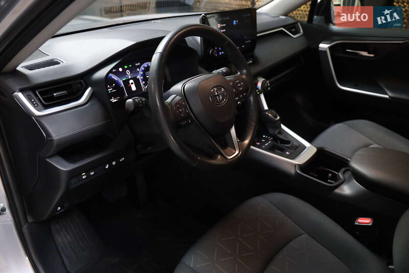 Внедорожник / Кроссовер Toyota RAV4 2023 в Луцке фото 14 Внедорожник / Кроссовер Toyota RAV4 2023 в Луцке