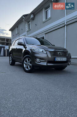 Внедорожник / Кроссовер Toyota RAV4 2010 в Львове