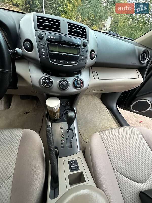 Позашляховик / Кросовер Toyota RAV4 2007 в Житомирі фото 15 Позашляховик / Кросовер Toyota RAV4 2007 в Житомирі