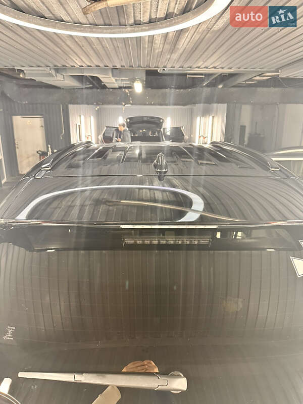 Позашляховик / Кросовер Toyota RAV4 2019 в Києві