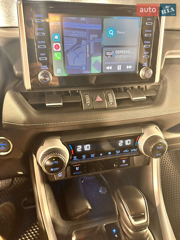 Позашляховик / Кросовер Toyota RAV4 2019 в Києві