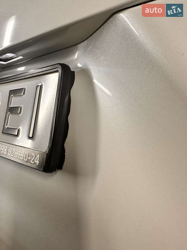 Позашляховик / Кросовер Toyota RAV4 2019 в Києві