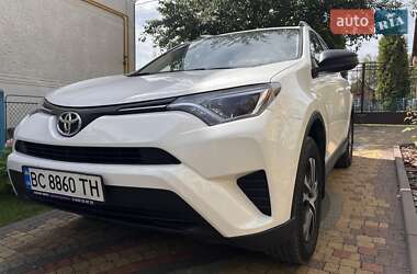 Внедорожник / Кроссовер Toyota RAV4 2016 в Львове