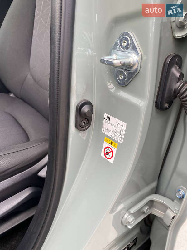 Внедорожник / Кроссовер Toyota RAV4 2018 в Броварах