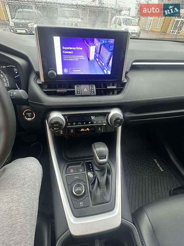 Внедорожник / Кроссовер Toyota RAV4 2025 в Львове фото 20 Внедорожник / Кроссовер Toyota RAV4 2025 в Львове