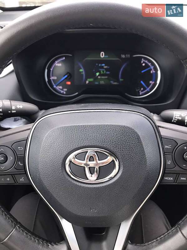 Позашляховик / Кросовер Toyota RAV4 2019 в Шептицькому фото 6 Позашляховик / Кросовер Toyota RAV4 2019 в Шептицькому