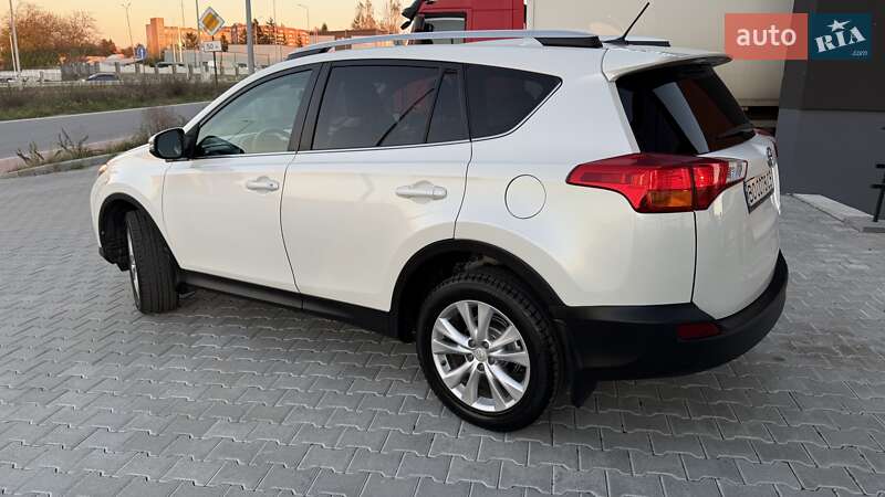 Позашляховик / Кросовер Toyota RAV4 2013 в Тернополі