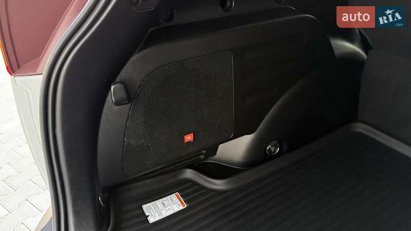 Позашляховик / Кросовер Toyota RAV4 2013 в Тернополі