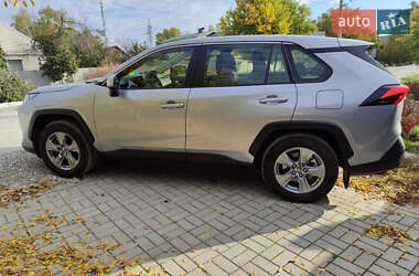 Позашляховик / Кросовер Toyota RAV4 2023 в Києві