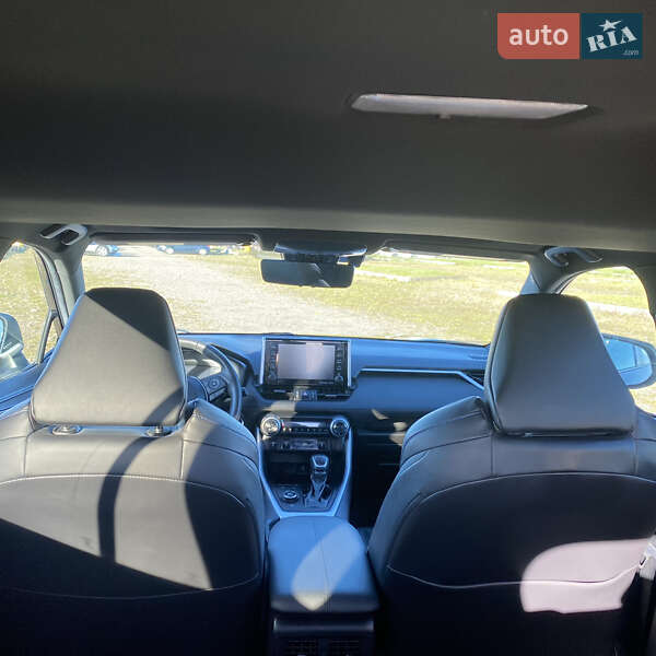 Внедорожник / Кроссовер Toyota RAV4 2020 в Львове фото 8 Внедорожник / Кроссовер Toyota RAV4 2020 в Львове