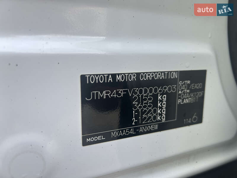 Внедорожник / Кроссовер Toyota RAV4 2019 в Ровно