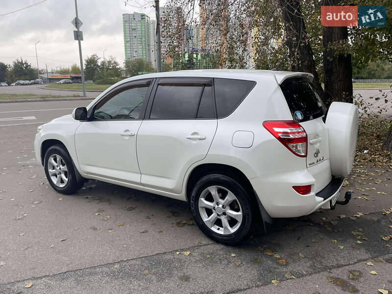 Внедорожник / Кроссовер Toyota RAV4 2011 в Киеве фото 2 Внедорожник / Кроссовер Toyota RAV4 2011 в Киеве
