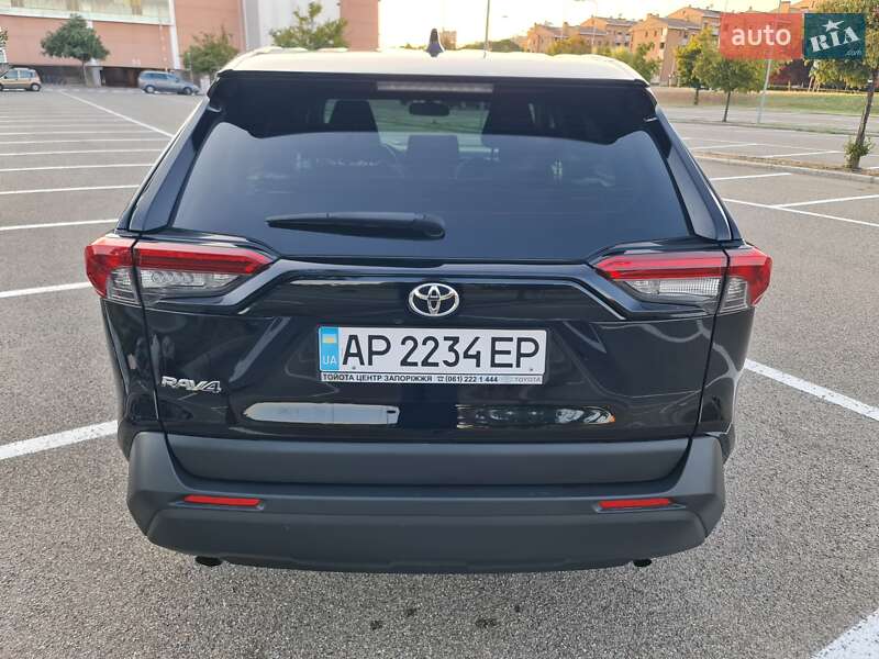 Внедорожник / Кроссовер Toyota RAV4 2019 в Львове фото 24 Внедорожник / Кроссовер Toyota RAV4 2019 в Львове