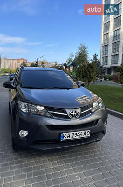 Позашляховик / Кросовер Toyota RAV4 2014 в  Позашляховик / Кросовер Toyota RAV4 2014 в