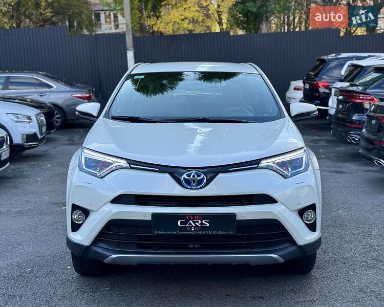 Внедорожник / Кроссовер Toyota RAV4 2016 в Киеве фото 2 Внедорожник / Кроссовер Toyota RAV4 2016 в Киеве
