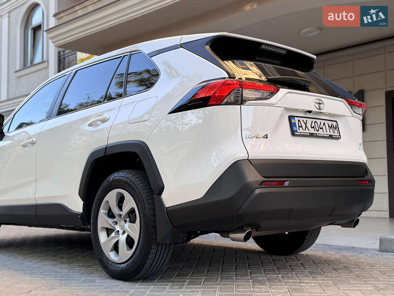 Внедорожник / Кроссовер Toyota RAV4 2022 в Одессе фото 32 Внедорожник / Кроссовер Toyota RAV4 2022 в Одессе