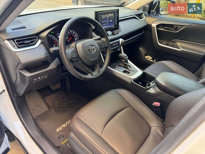Внедорожник / Кроссовер Toyota RAV4 2022 в Одессе фото 38 Внедорожник / Кроссовер Toyota RAV4 2022 в Одессе