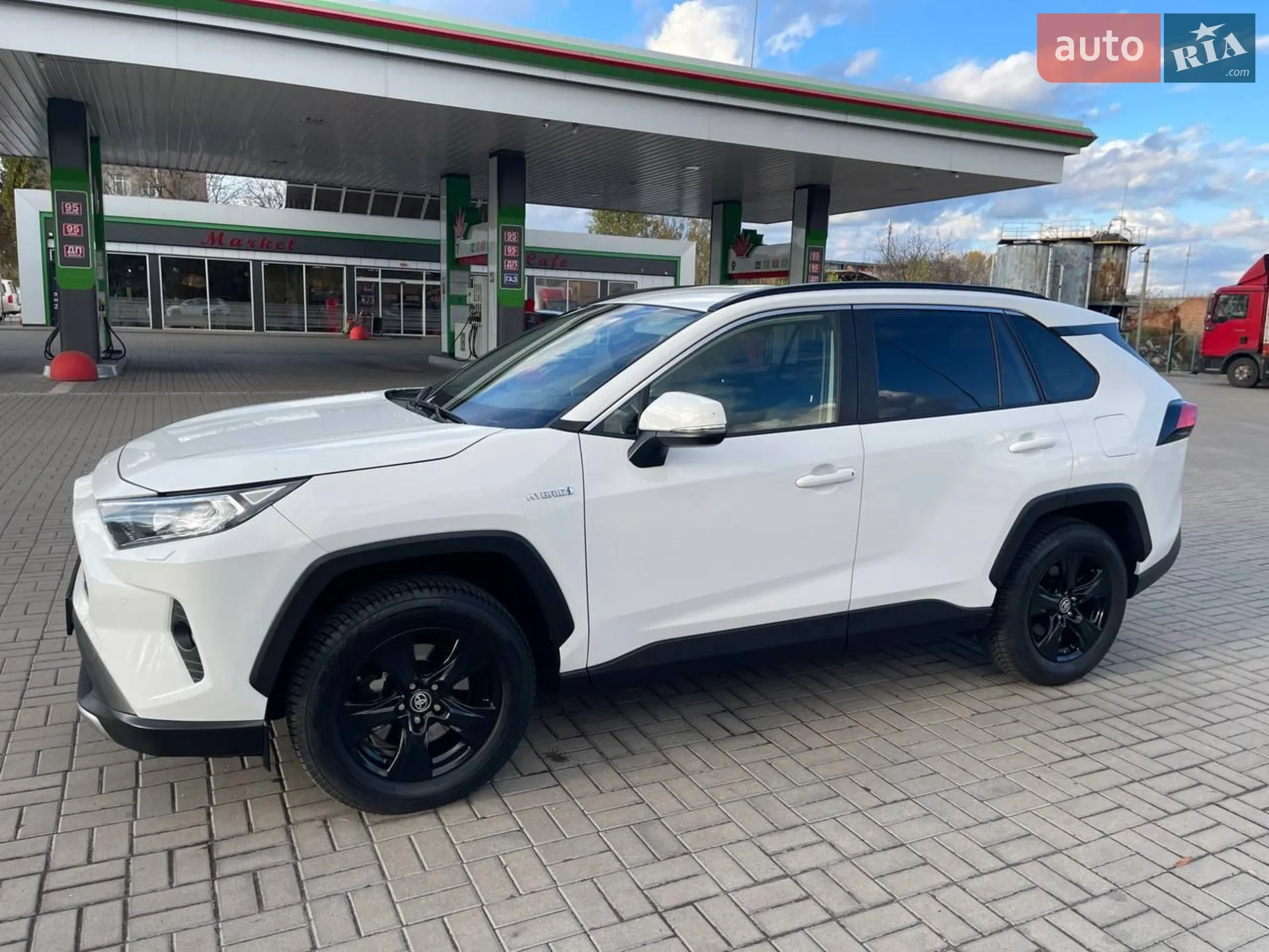 2020 Toyota RAV 4 - мініатюра 8