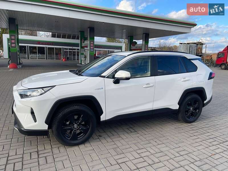 Внедорожник / Кроссовер Toyota RAV4 2020 в Житомире фото 8 Внедорожник / Кроссовер Toyota RAV4 2020 в Житомире