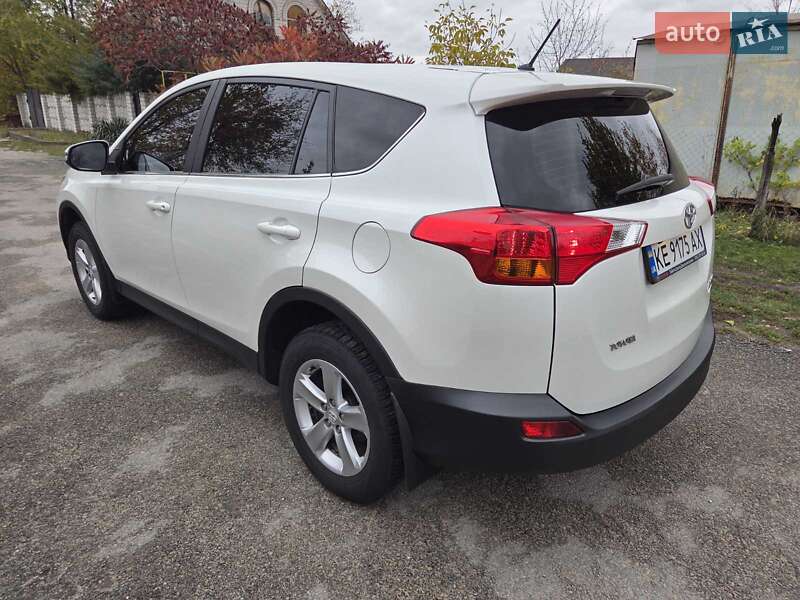 Внедорожник / Кроссовер Toyota RAV4 2013 в Каменском фото 6 Внедорожник / Кроссовер Toyota RAV4 2013 в Каменском