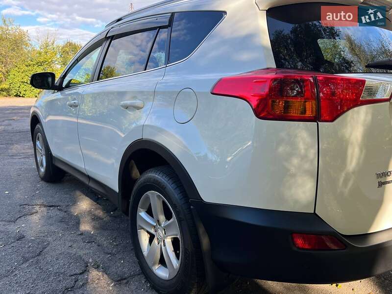Внедорожник / Кроссовер Toyota RAV4 2014 в Одессе фото 5 Внедорожник / Кроссовер Toyota RAV4 2014 в Одессе