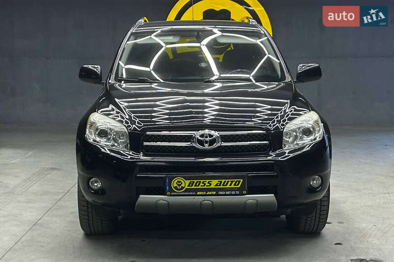 Внедорожник / Кроссовер Toyota RAV4 2007 в Черновцах