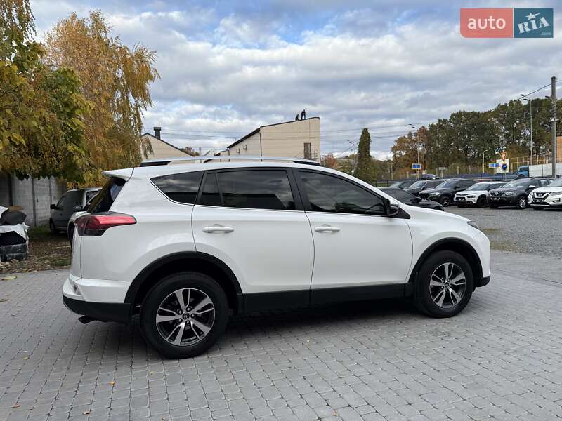Внедорожник / Кроссовер Toyota RAV4 2017 в Виннице фото 11 Внедорожник / Кроссовер Toyota RAV4 2017 в Виннице