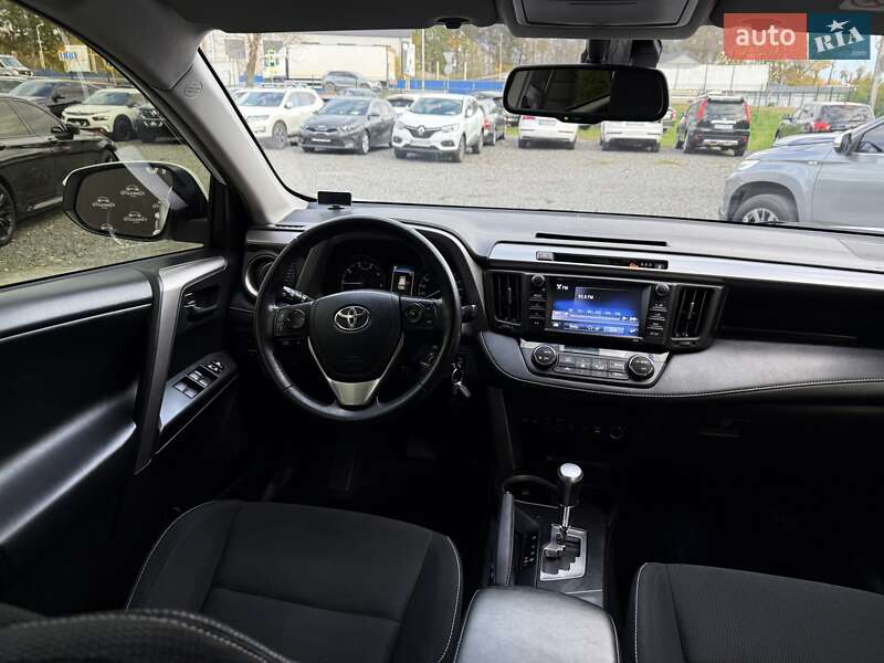 Внедорожник / Кроссовер Toyota RAV4 2017 в Виннице фото 63 Внедорожник / Кроссовер Toyota RAV4 2017 в Виннице