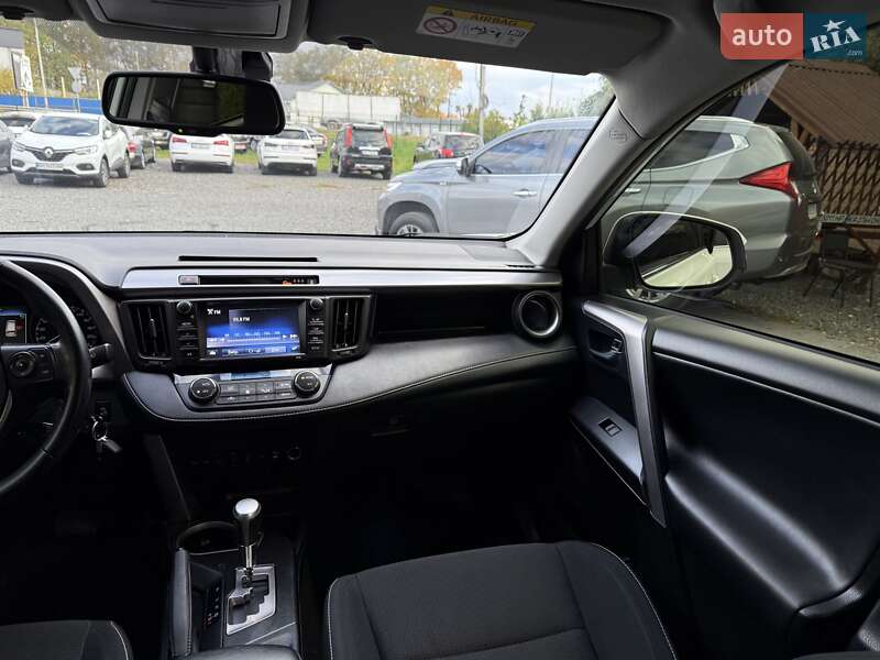 Внедорожник / Кроссовер Toyota RAV4 2017 в Виннице фото 64 Внедорожник / Кроссовер Toyota RAV4 2017 в Виннице