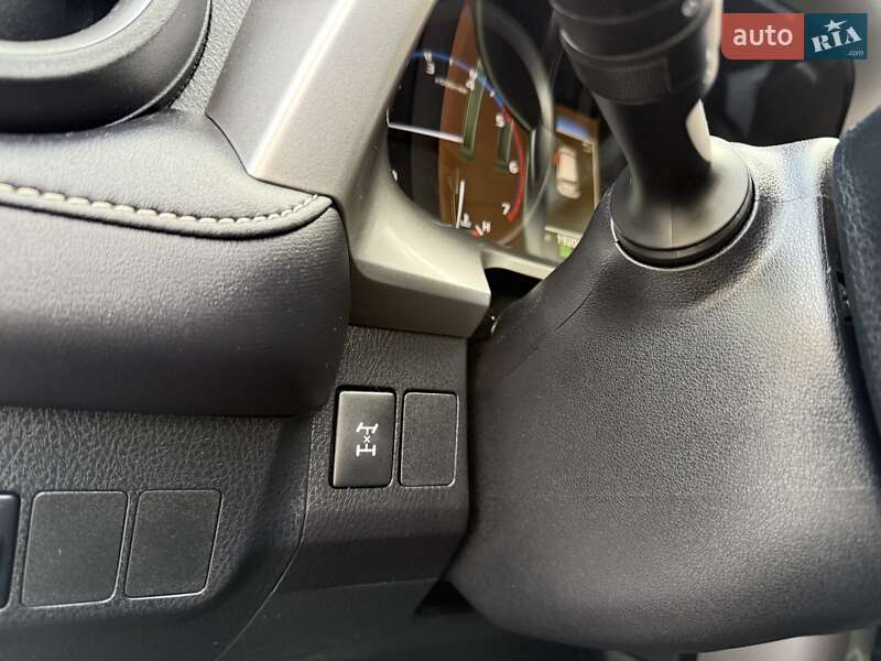 Внедорожник / Кроссовер Toyota RAV4 2017 в Виннице фото 72 Внедорожник / Кроссовер Toyota RAV4 2017 в Виннице