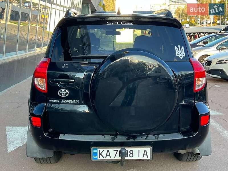 Внедорожник / Кроссовер Toyota RAV4 2008 в Киеве